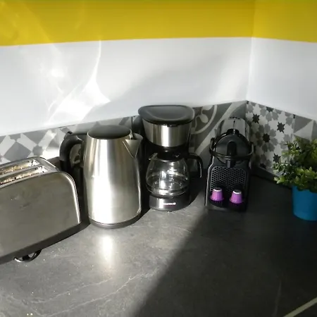 - Proche Metro - Stationnement Gratuit * Lille