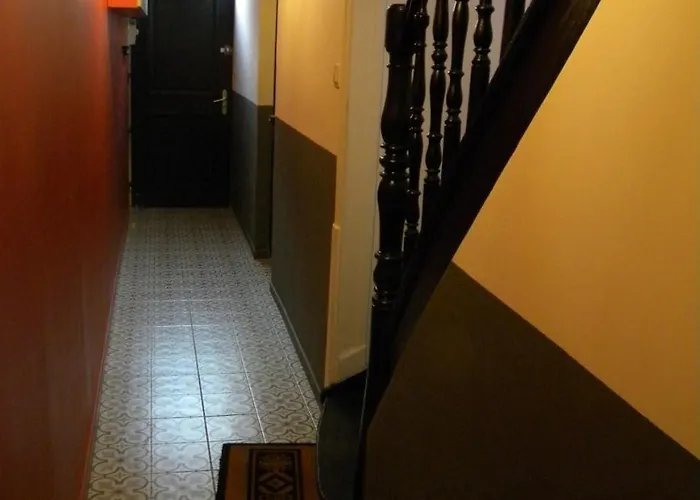 - Proche Metro - Stationnement Gratuit アパート