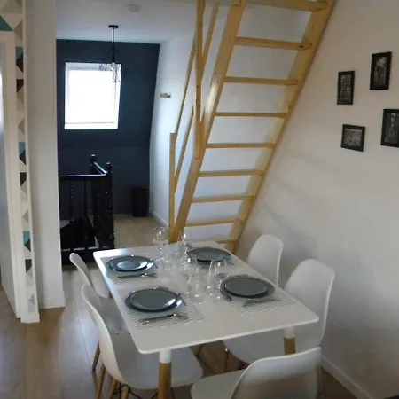 - Proche Metro - Stationnement Gratuit דירה *